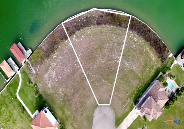 3rd image of 147 Vista Merlot, Port O'connor, TX 77982 | MLS# 566028