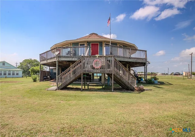 2nd image of 1504 W Saint Louis Ave, Seadrift, TX 77983 | MLS# 567893