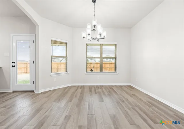 Photo 3 of Single family home for sale at 611 Dred Roger Cir, Killeen, TX 76542 | MLS# 568134 | Listing updated on 2026-07-15