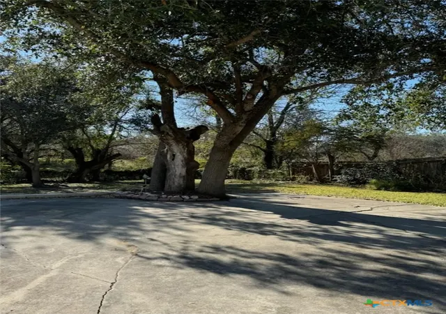 1st image of 727 Brookhollow Dr, Port Lavaca, TX 77979 | MLS# 568637