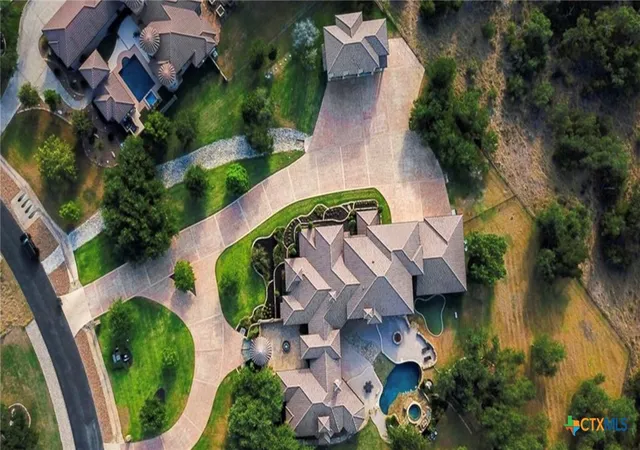 2nd image of 1024 Spanish Trl, New Braunfels, TX 78132 | MLS# 569235