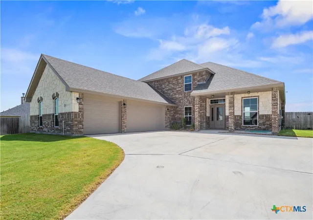 1st image of 215 Overlook Trl, Copperas Cove, TX 76522 | MLS# 569452
