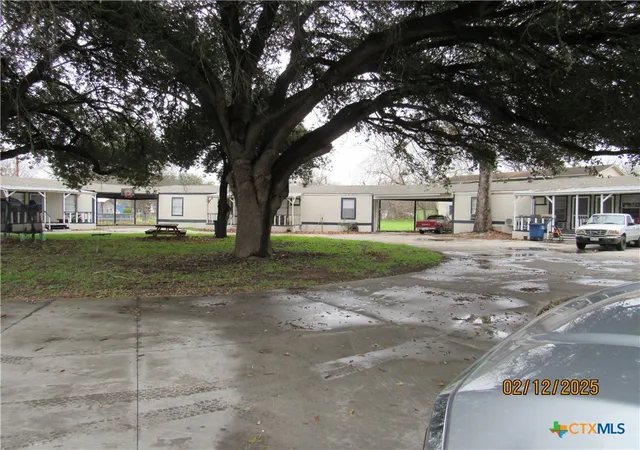 Homes for sale in Mc Queeney, TX | 1650 Terminal Loop Rd, Mc Queeney, TX 78123 | MLS# 570075