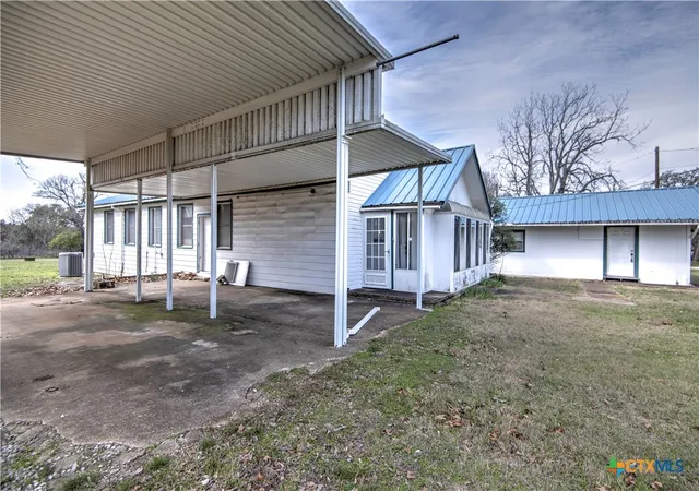 4th image of 13875 Moffat Rd, Temple, TX 76502 | MLS# 570012