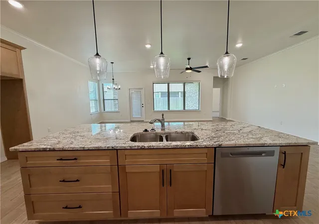 3rd image of 505 Magnolia Dr, Troy, TX 76579 | MLS# 570649