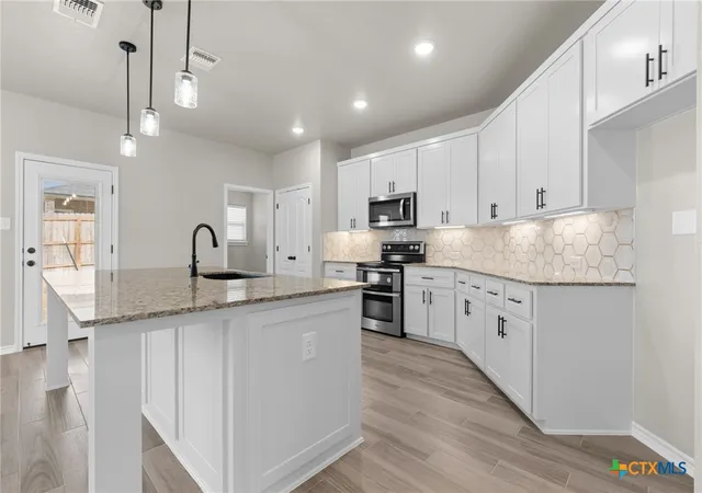 4th image of 511 Roy Cordell St, Killeen, TX 76542 | MLS# 572080