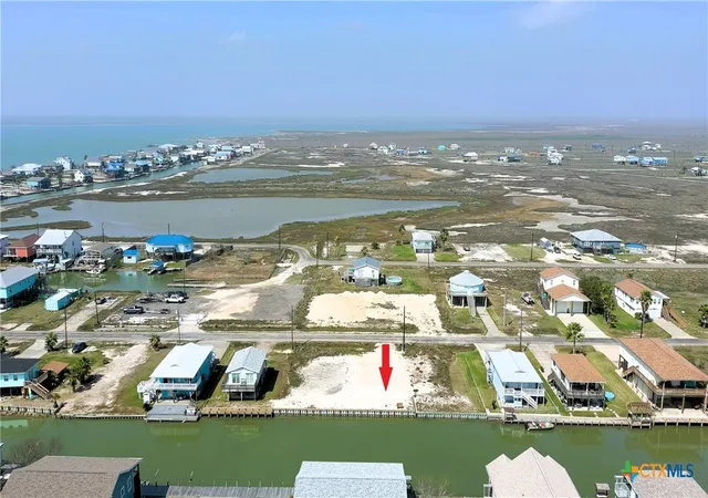 Homes for sale in Rockport, TX | 183 Sailfish Dr, Rockport, TX 78382 | MLS# 572076
