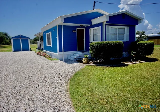 2nd image of 513 N 16th St, Port O Connor, TX 77982 | MLS# 570556