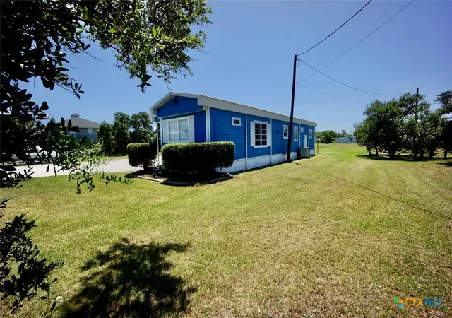 4th image of 513 N 16Th St, Port O Connor, TX 77982 | MLS# 570556