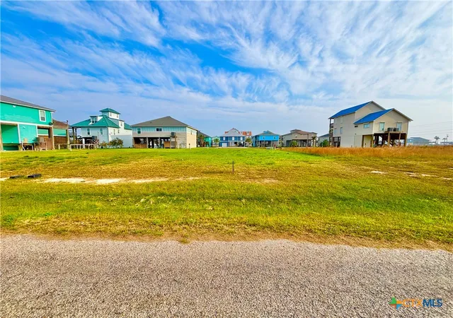1st image of 44 Kingfisher St, Port O Connor, TX 77982 | MLS# 572990