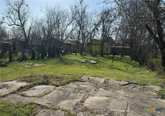 Photo 2 of Land for sale at 2507 Prince St, Victoria, TX 77901 | MLS# 572031 | Listing updated on 2026-07-29