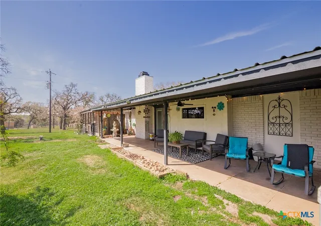 Photo 4 of Single family home for sale at 455 Suncrest Ln, Victoria, TX 77905 | MLS# 571944 | Listing updated on 2026-03-30