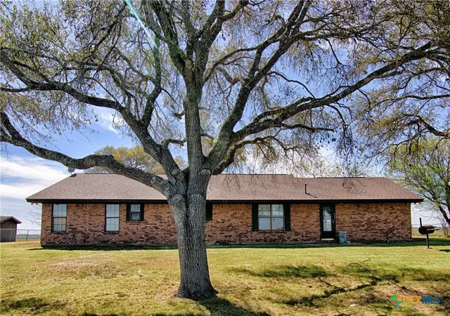 2nd image of 11552 Fm 1383, Schulenburg, TX 78956 | MLS# 573833