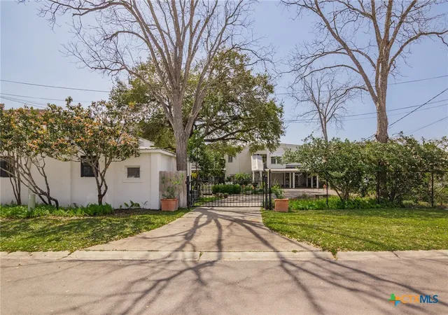 Photo 48 of Mansion for sale at 102 110 N Courthouse Sq, Goliad, TX 77963 | MLS# 573071 | Listing updated on 2026-03-31
