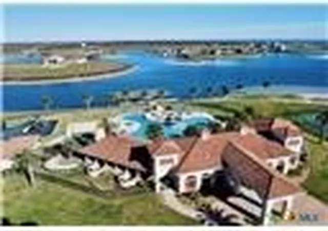 4th image of 321 Chardonnay Wy, Port O Connor, TX 77982 | MLS# 573586