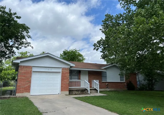 1st image of 722 W Avenue E, Copperas Cove, TX 76522 | MLS# 574987