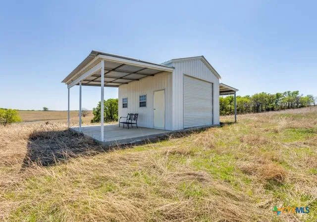 32nd image of 3550 County Road 273, Rosebud, TX 76570 | MLS# 575413
