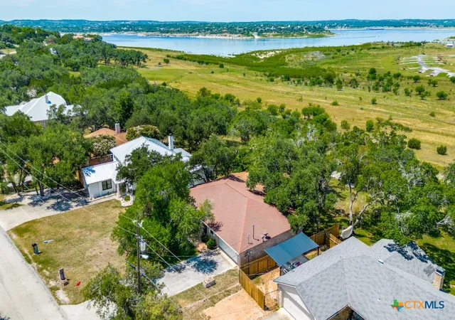 2nd image of 620 Lake Island Dr, Canyon Lake, TX 78133 | MLS# 577451
