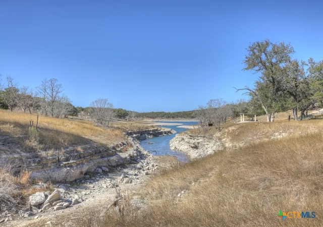 Photo 4 of Land for sale at 995 Five Oaks Cir, Canyon Lake, TX 78133 | MLS# 577800 | Listing updated on 2026-10-01