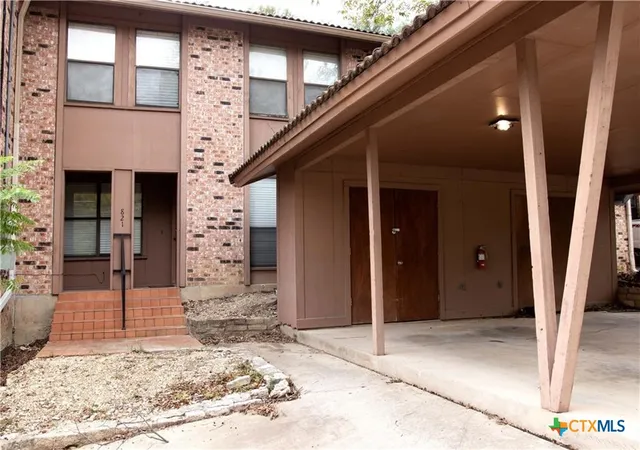 30th image of 821 Old Ranch Road 12, San Marcos, TX 78666 | MLS# 577549