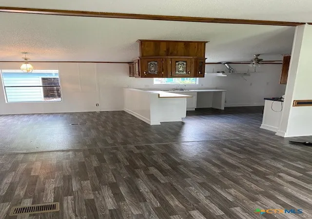 4th image of 76 College, Placedo, TX 77977 | MLS# 577917
