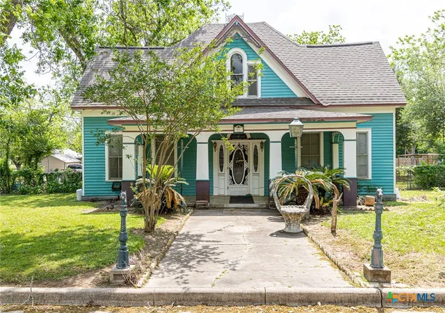 1st image of 204 Avenue F, Shiner, TX 77984 | MLS# 578309