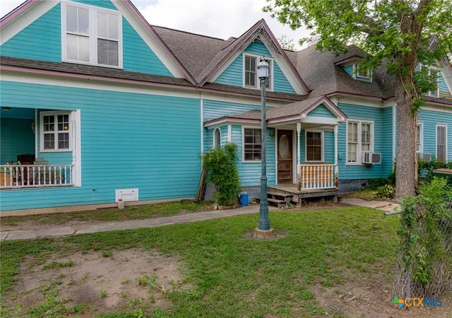 34th image of 204 Avenue F, Shiner, TX 77984 | MLS# 578309