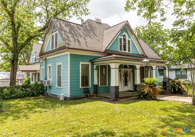 3rd image of 204 Avenue F, Shiner, TX 77984 | MLS# 578309