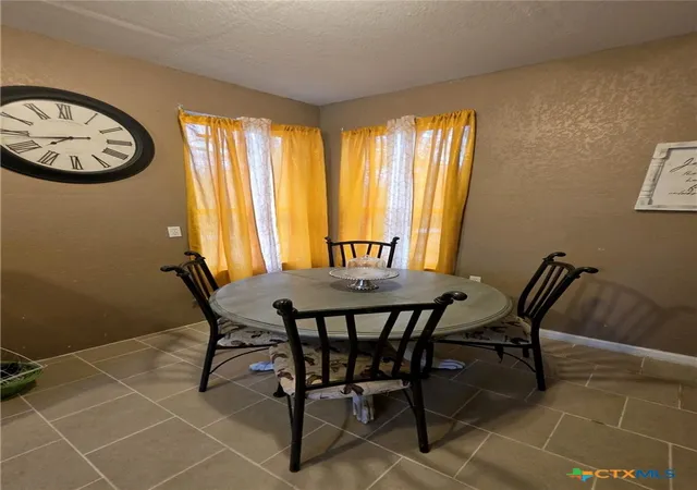 2nd image of 1060 Vivroux Ranch Rd, Seguin, TX 78155 | MLS# 578272