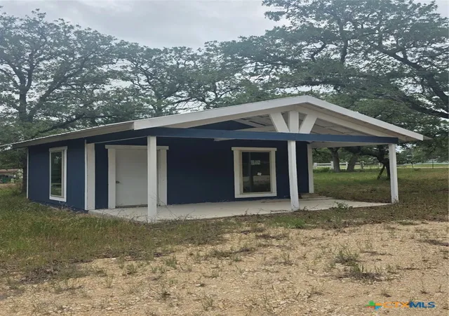 5th image of 1060 Vivroux Ranch Rd, Seguin, TX 78155 | MLS# 578272
