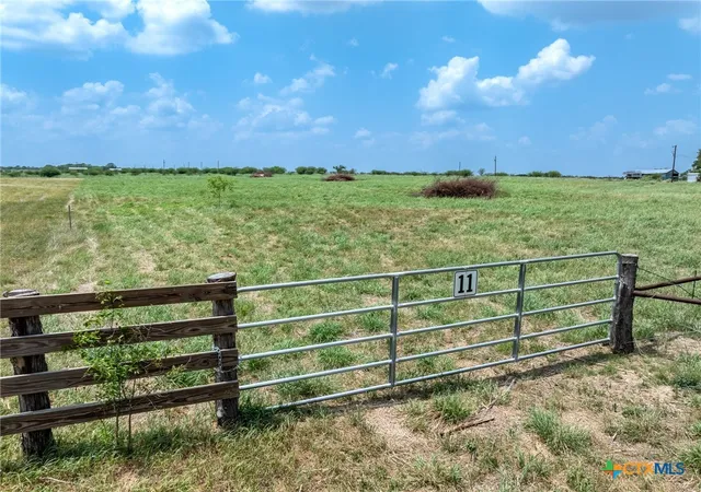 2nd image of Lot 11 Tx 304, Gonzales, TX 78629 | MLS# 579112