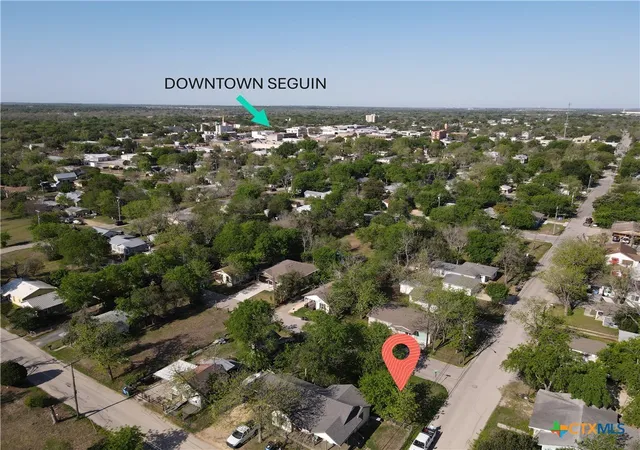 Homes for sale in Seguin, TX | 631 E Ireland St, Seguin, TX 78155 | MLS# 579931