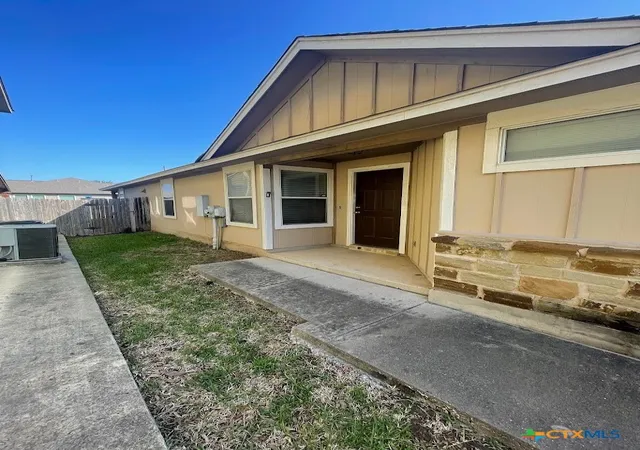 3rd image of 235 Hay Barn St, San Marcos, TX 78666 | MLS# 579224