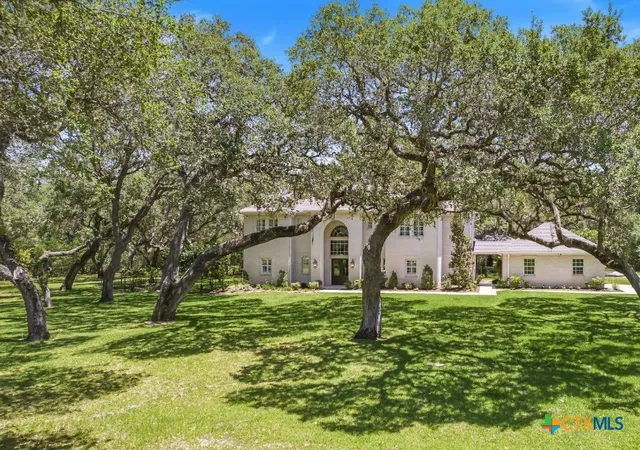 Homes for sale in Inez, TX | 313 Treasure Oaks Rd, Inez, TX 77968 | MLS# 580083