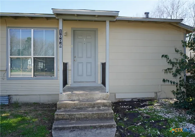 2nd image of 1006/1008 Haynes St #7, San Marcos, TX 78666 | MLS# 578454