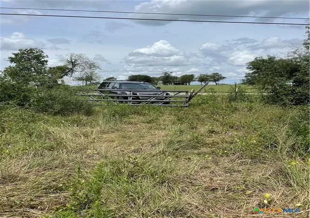 14th image of 9025 Burklund Farms Rd, Del Valle, TX 78617 | MLS# 580849