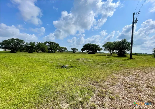 13th image of 67 W Dewberry Ln, Seadrift, TX 77983 | MLS# 581144