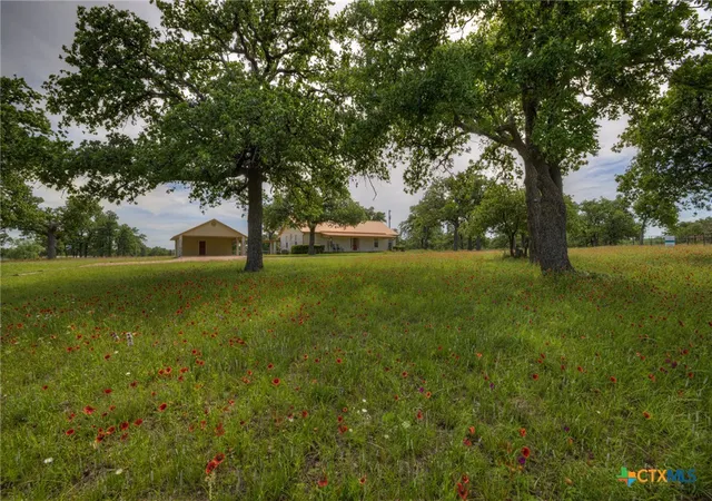 Photo 3 of House for sale at 82 Bell Mountain Rd, Willow City, TX 78675 | MLS# 581522 | Listing updated on 2026-05-27