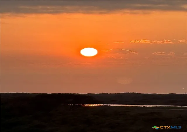 4th image of 10 Boca Grande Loop, Port O'connor, TX 77982 | MLS# 581521