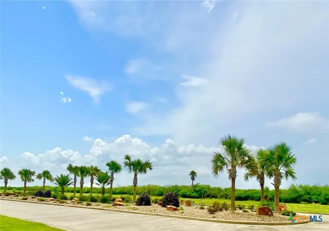 3rd image of 2936 Hammock Ct, Palacios, TX 77465 | MLS# 582455
