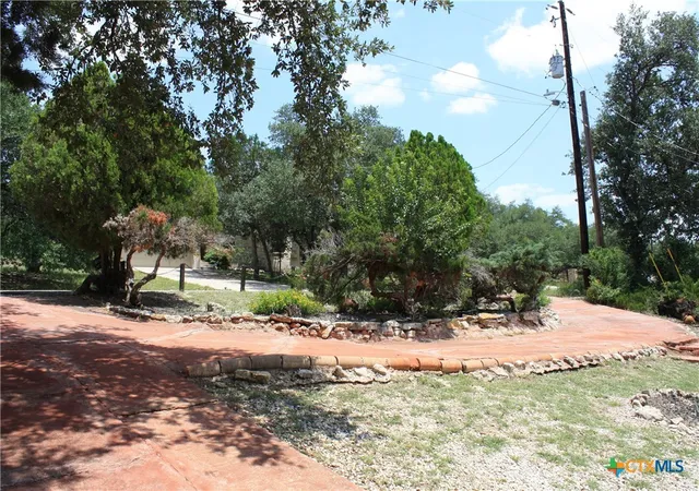 5th image of 1004 Daviot Dr, Spicewood, TX 78669 | MLS# 581145