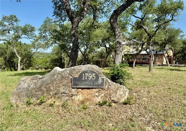3rd image of 1795 Falconwood Dr, San Marcos, TX 78666 | MLS# 584363