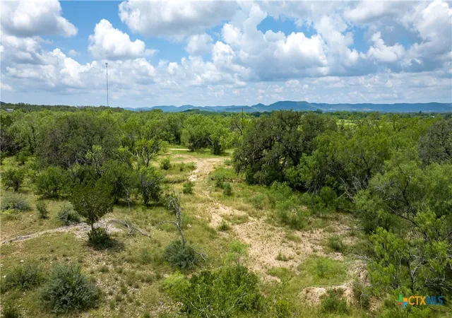 5th image of 1231 B&R Rd, Vanderpool, TX 78885 | MLS# 584357