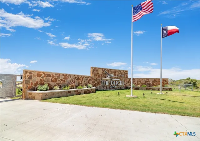 2nd image of Lot 7 Whale Ln, Port O'connor, TX 77982 | MLS# 584651