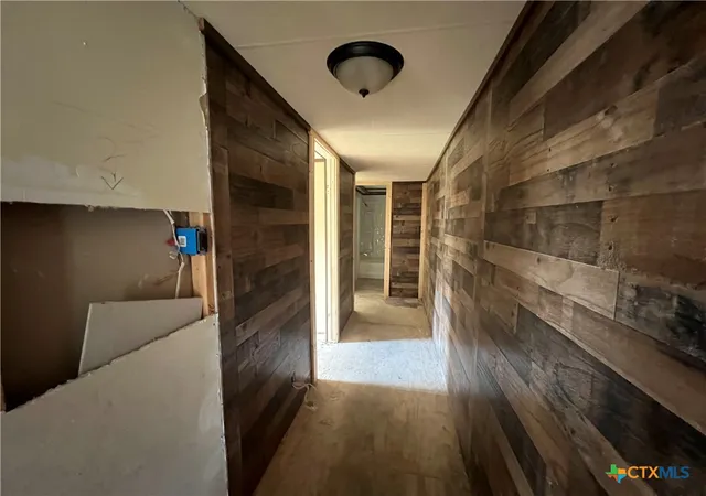 Photo 4 of Manufactured home for sale at 408 Debbie St, Victoria, TX 77905 | MLS# 584913 | Listing updated on 2026-06-25