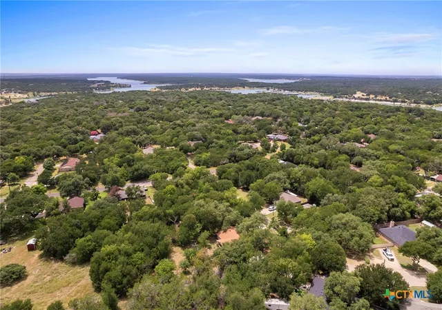 Homes for sale in Belton, TX | 49 Buttercup Loop, Belton, TX 76513 | MLS# 585633