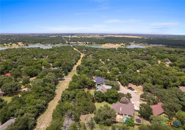 Homes for sale in Belton, TX | 53 Buttercup Loop, Belton, TX 76513 | MLS# 585636