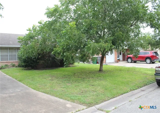 5th image of 1610 Bexar Ave, Victoria, TX 77901 | MLS# 585783