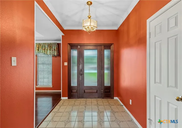 Photo 3 of Single family home for sale at 8216 Teakwood Dr, Woodway, TX 76712 | MLS# 585215 | Listing updated on 2026-06-01