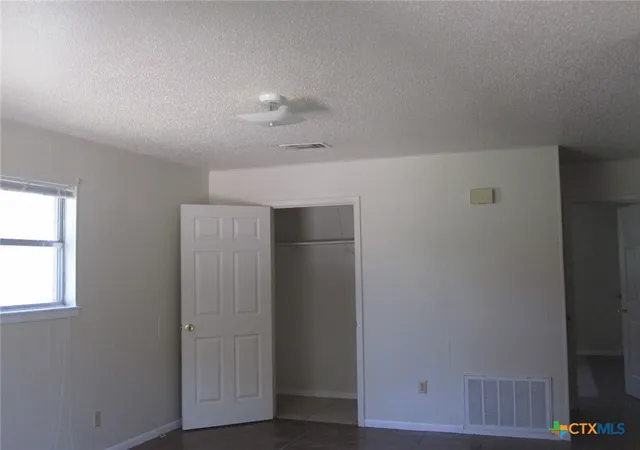 2nd image of 305 E Avenue A, Copperas Cove, TX 76522 | MLS# 586941